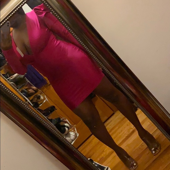 Fashion Nova Dresses & Skirts - Puff Sleeve dress